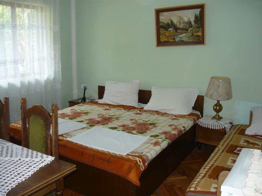 Rooms Banicevic Risan Δωμάτιο φωτογραφία